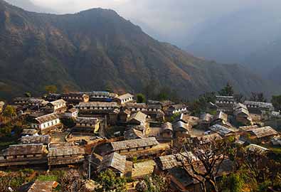 मौलिकता गुमाउँदै घान्द्रुक