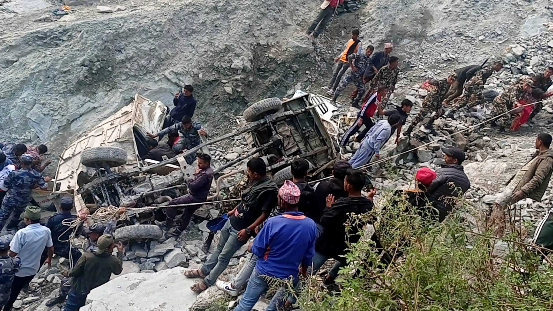 बझाङ जीप दुर्घटनामा ६ जना मृतक मध्य चारको सनाखत