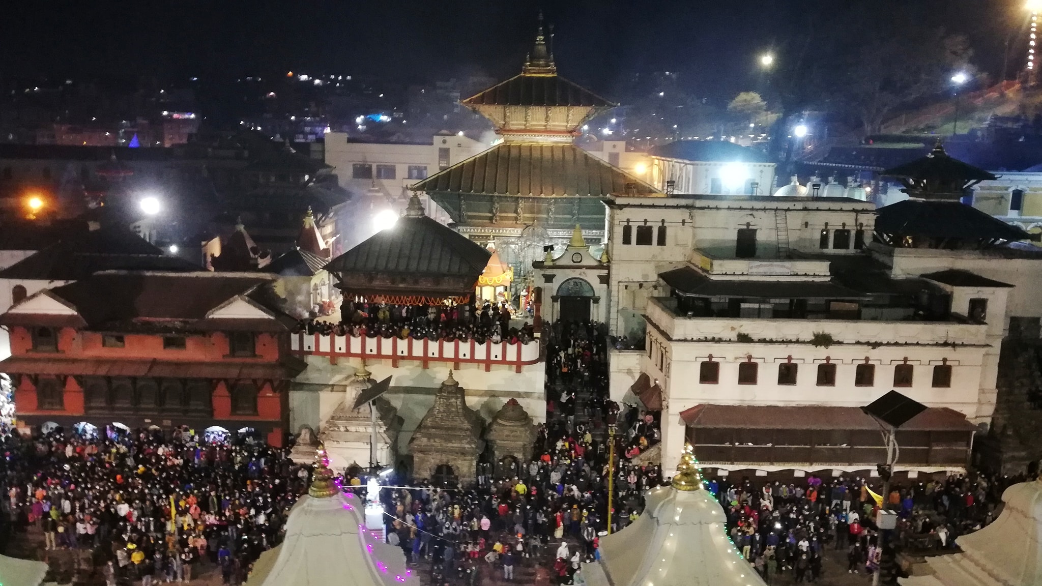 करिव १० लाख भक्तजनद्वारा महाशिवरात्रिमा पशुपतिनाथको दर्शन