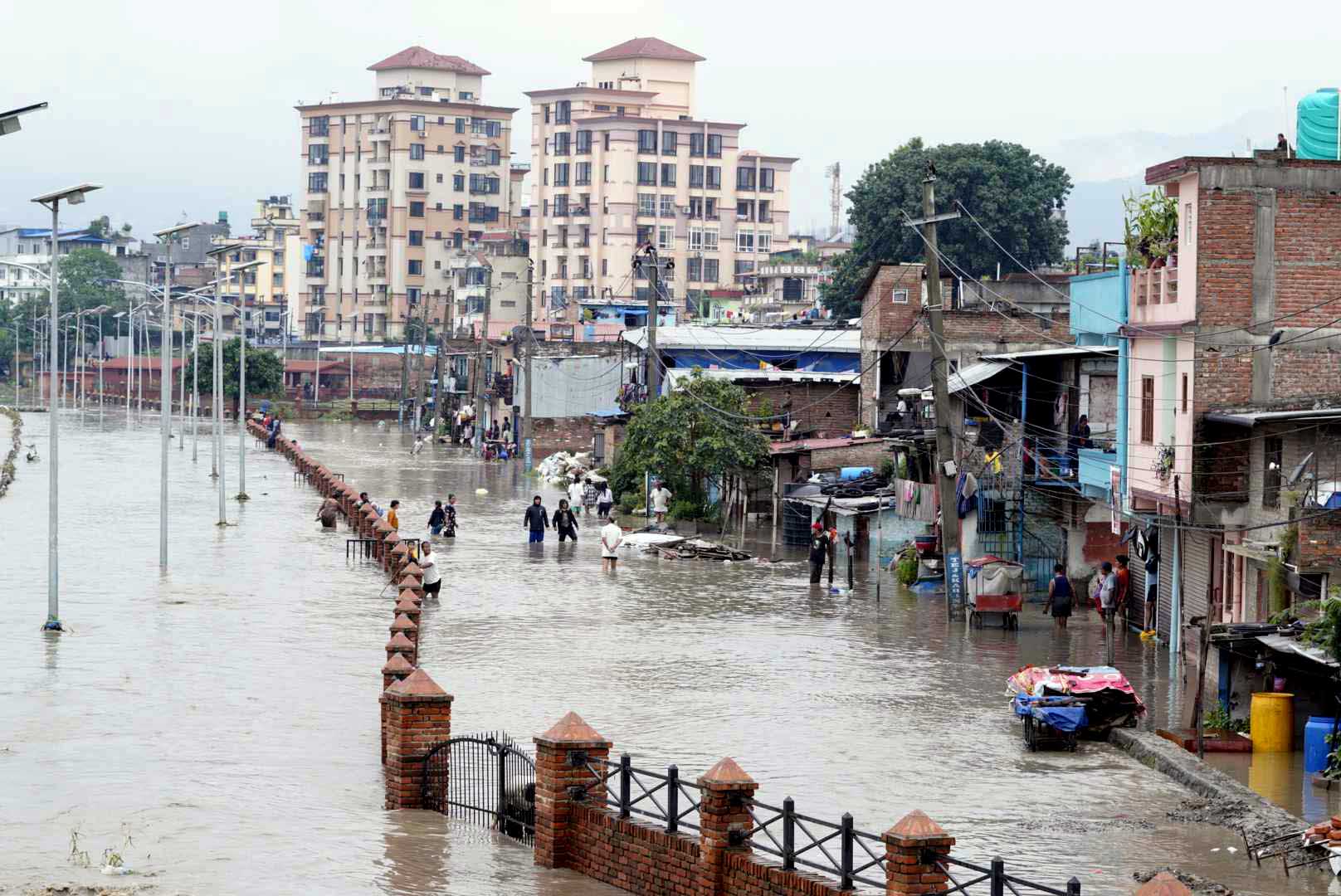 अबिरल वर्षाका कारण काठमाडौँका विभिन्न क्षेत्र जलमग्न