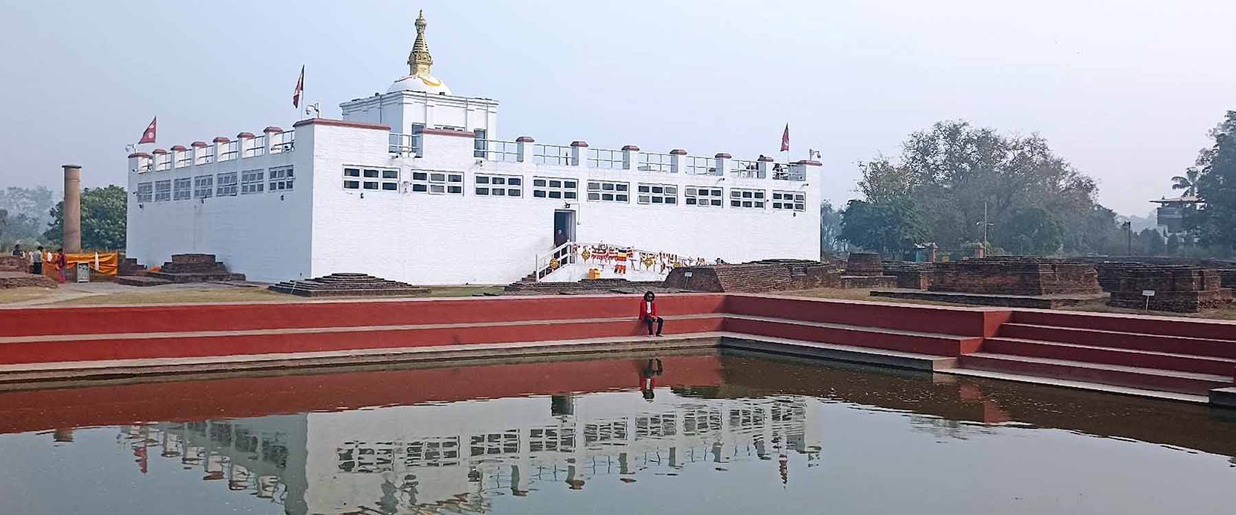 मायाँदेवी मन्दिरमा राखियो नयाँ गजुर