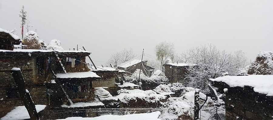 हुम्ला र मुस्ताङमा हिमपात