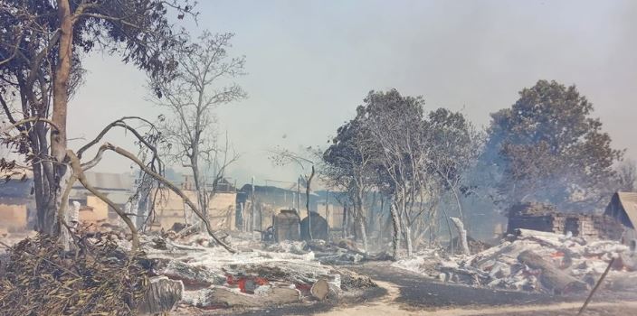 कैलालीमा भीषण आगलागी, ६० भन्दा बढी घर जलेर नष्ट