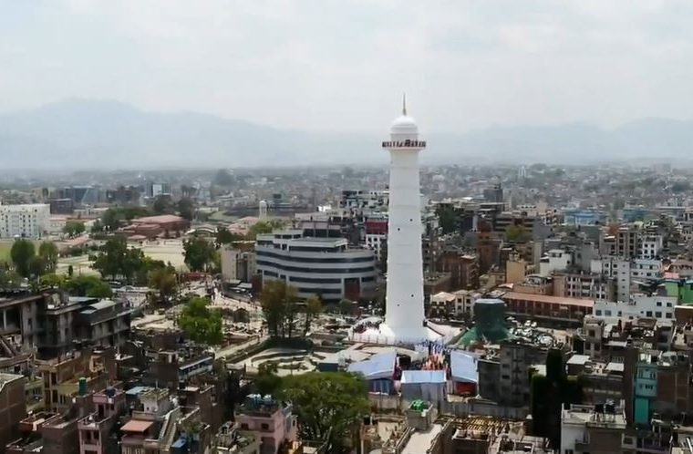 एक वर्षअघि उद्घाटन गरिएको  धरहरा चढ्नका लागि अझै नौ महिना कुर्नुपर्ने