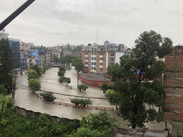 उपत्यकाका नदी क्षेत्रका वासिन्दाको पीडा सरकारी निकायले नसुनेको पीडितको गुनासो