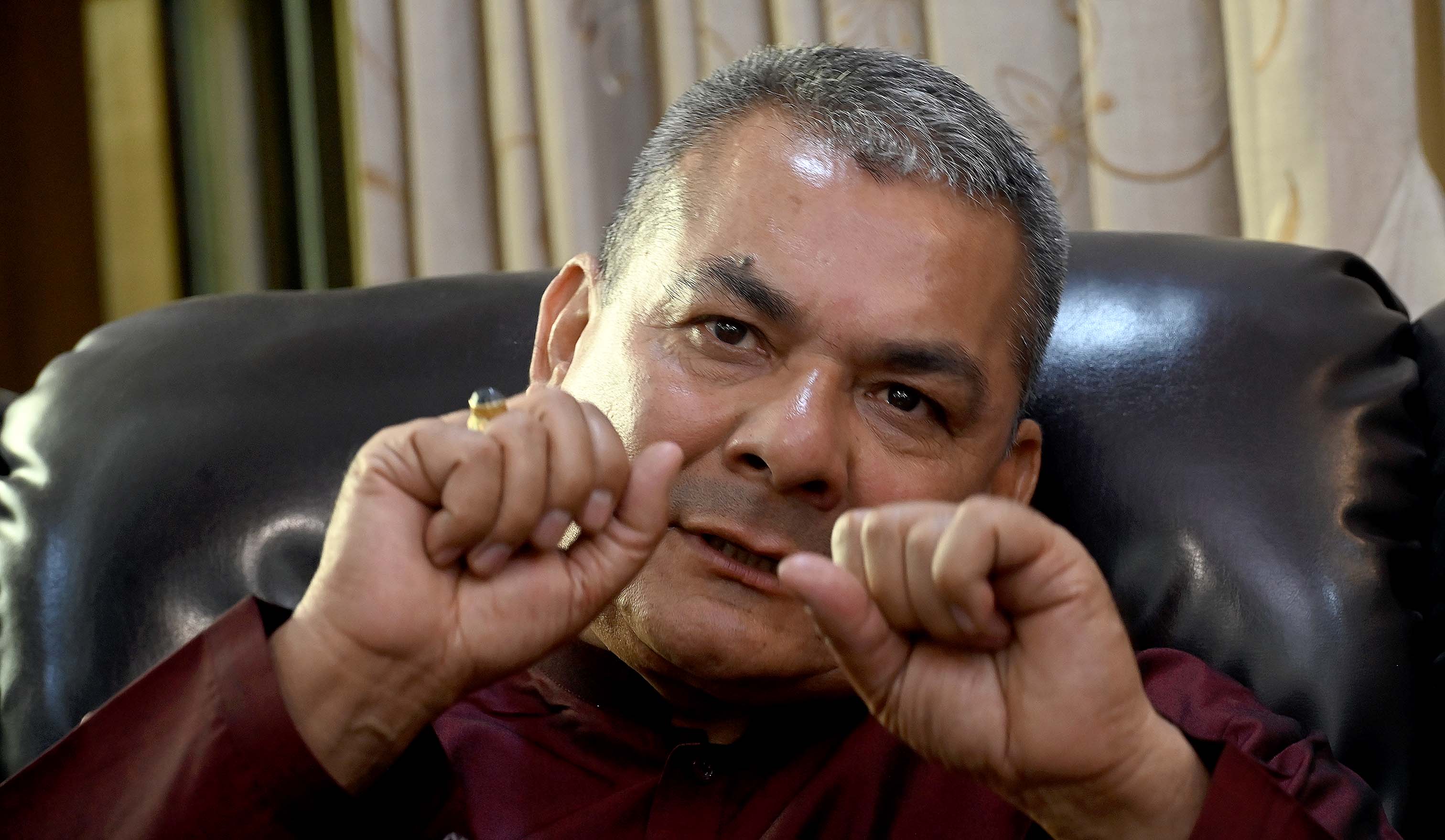 दुर्गा प्रसाईंलाई आज म्याद थपका लागि अदालतमा पेस गरिँदै