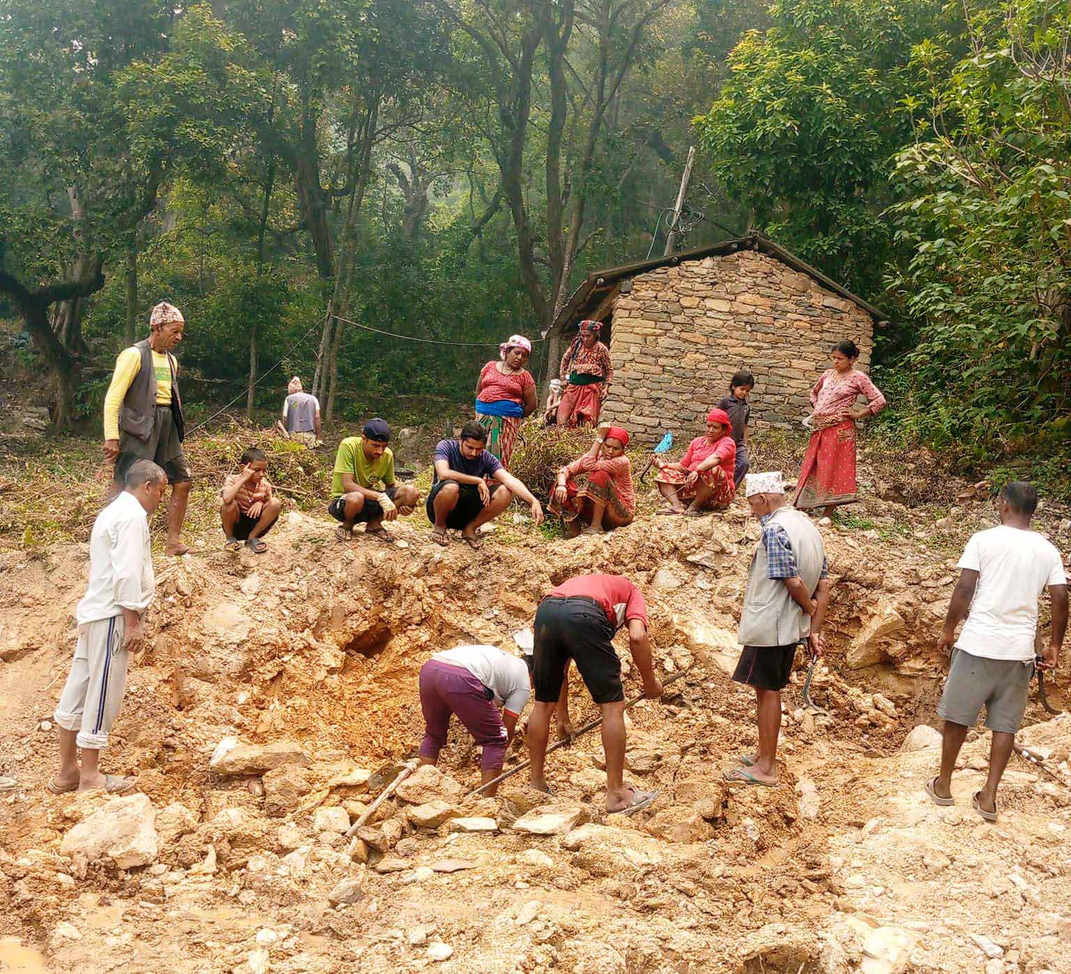 खडेरीले पानीको स्रोत कम हुँदै जान थालेपछि वैकल्पिक स्रोतको खोजी