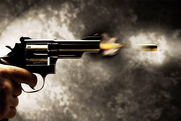 पेस्तोल र पाँच  राउण्ड गोलीसहित भारतीय युवक पक्राउ