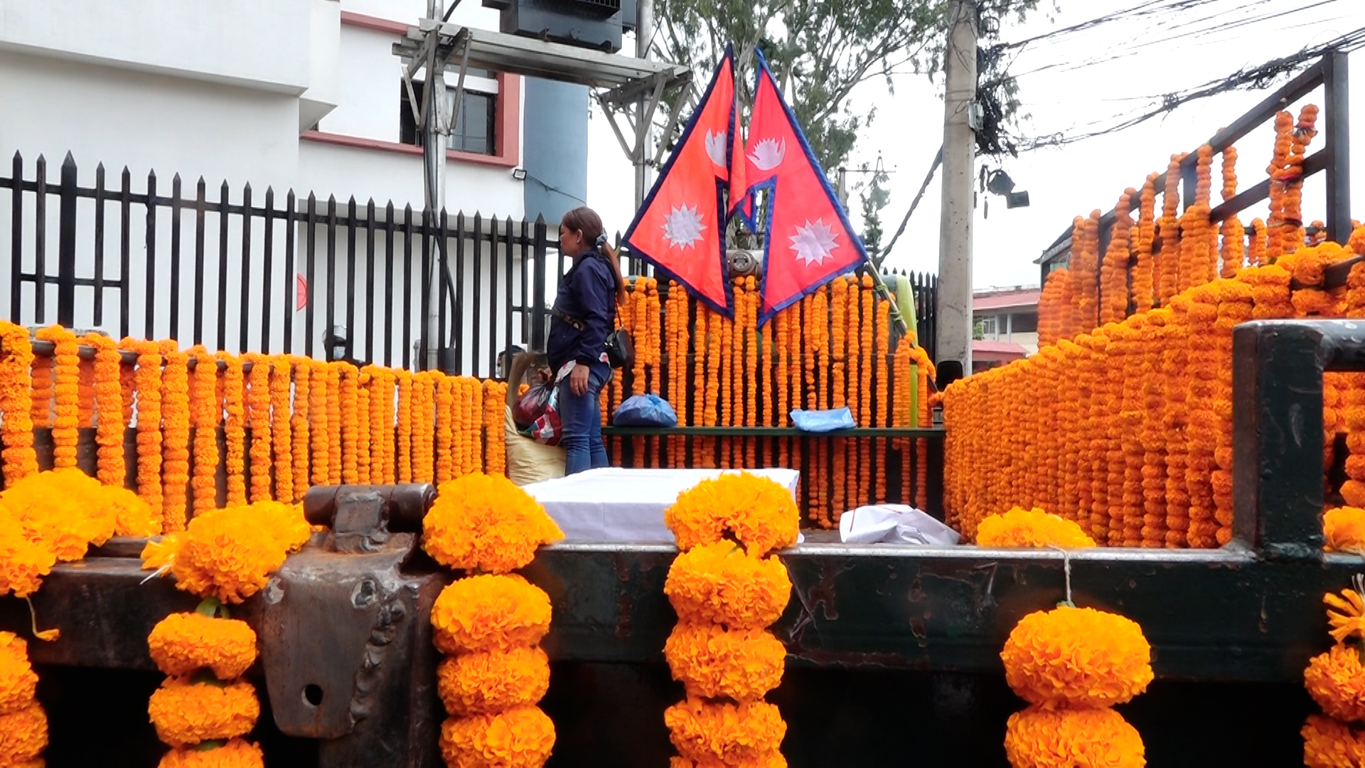 जेनजी आन्दोलनमा मृत्यु भएकाहरुको सामूहिक शवयात्रा निकालियो