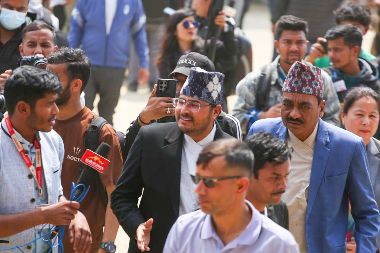 शपथ ग्रहण अघि के भने नवनिर्वाचित सांसहरुले ?