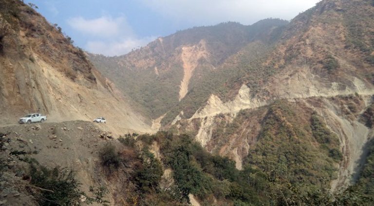 कान्तिलोकपथ बारम्बार अवरुद्ध, स्थायी समाधानको माग