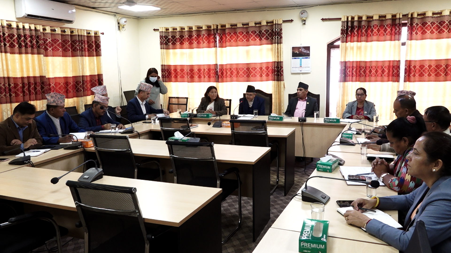 संघीय संसद र प्रदेश सभाका पदाधिकारीहरूको संयुक्त बैठक जारी