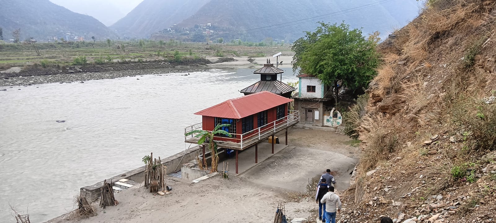 सुनकोसी कटानको जोखिममा विश्वामित्र गुफा