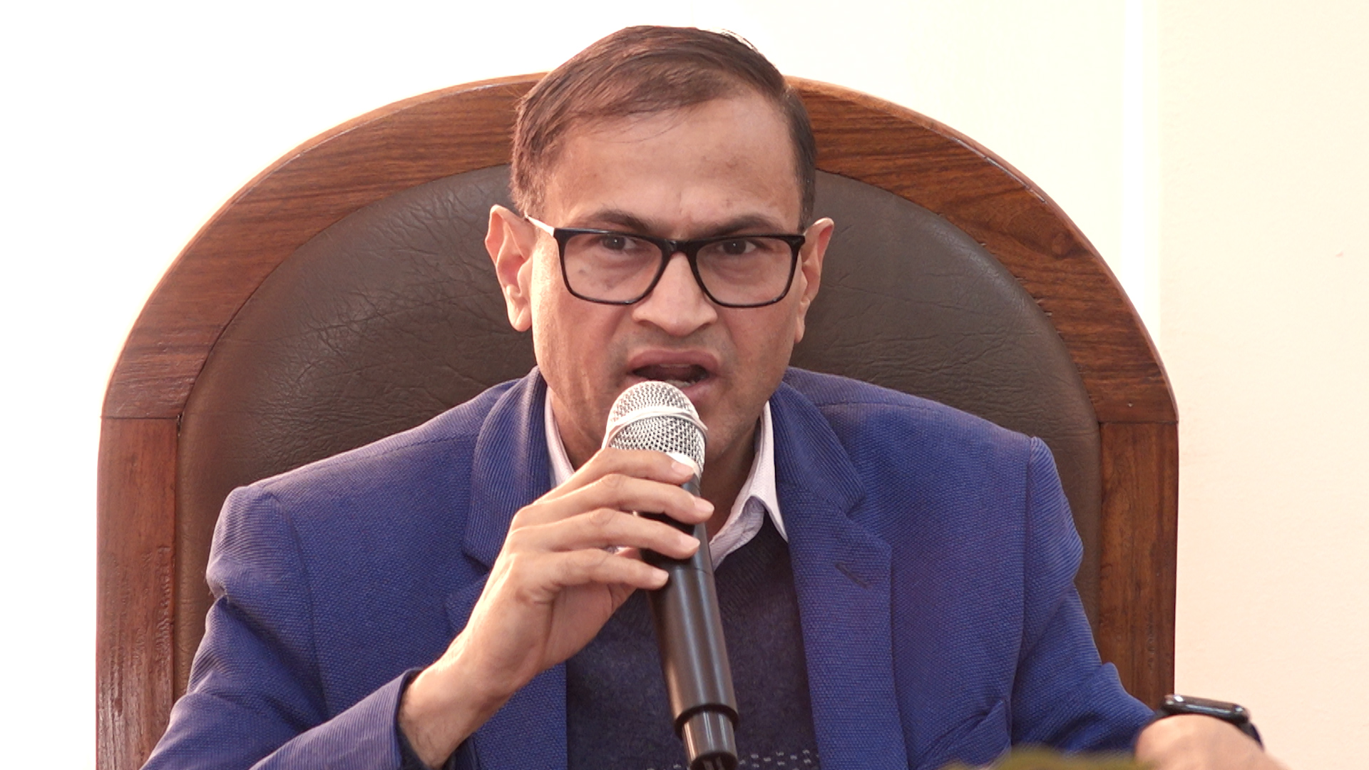 नेपालको समग्र शान्ति सुरक्षाका लागि नेपाल प्रहरी र ट्राफिक अग्रपङ्क्तिमा’