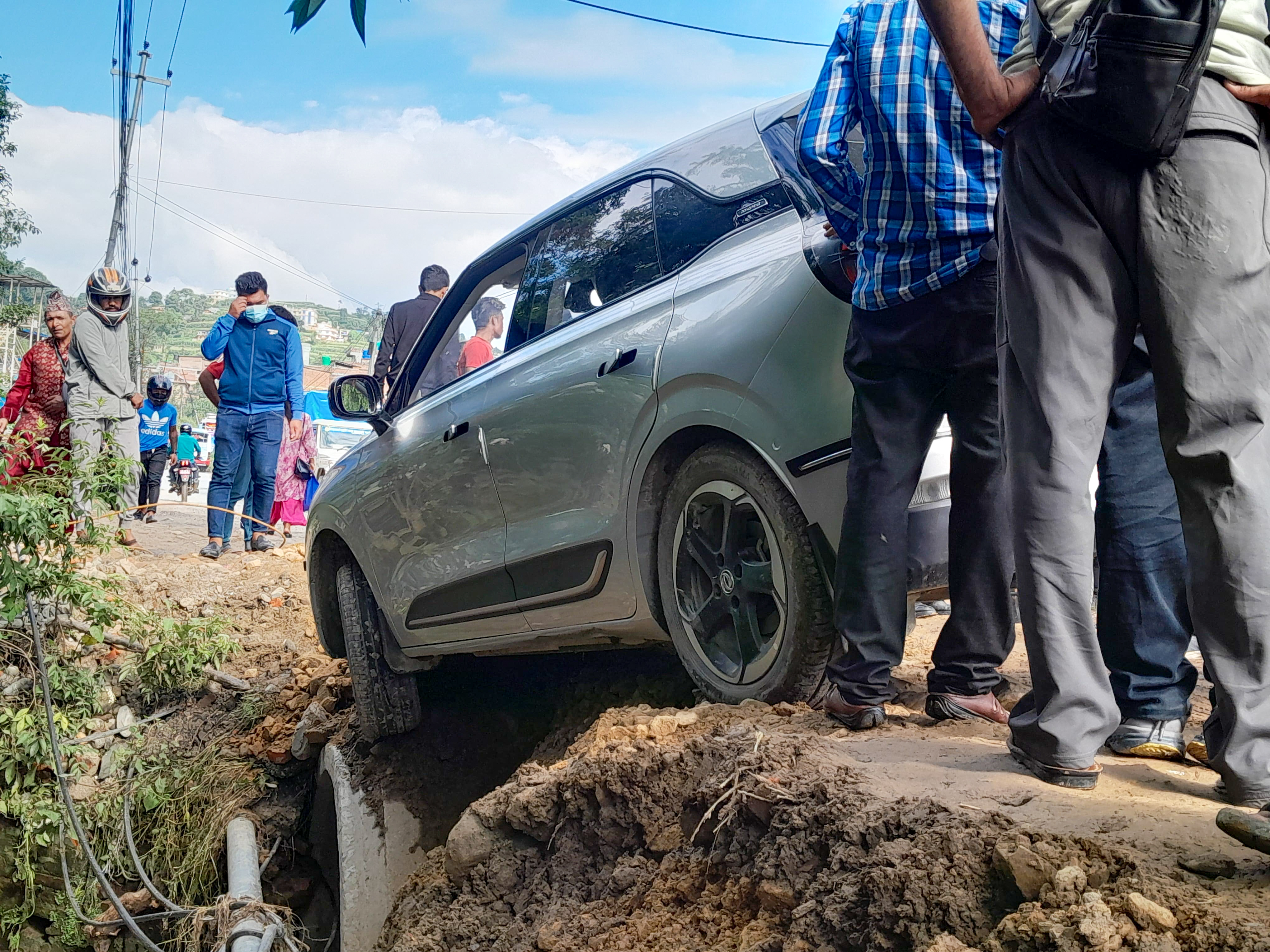 बनेपा–नाला–भक्तपुर सडकखण्ड फेरी अवरुद्ध