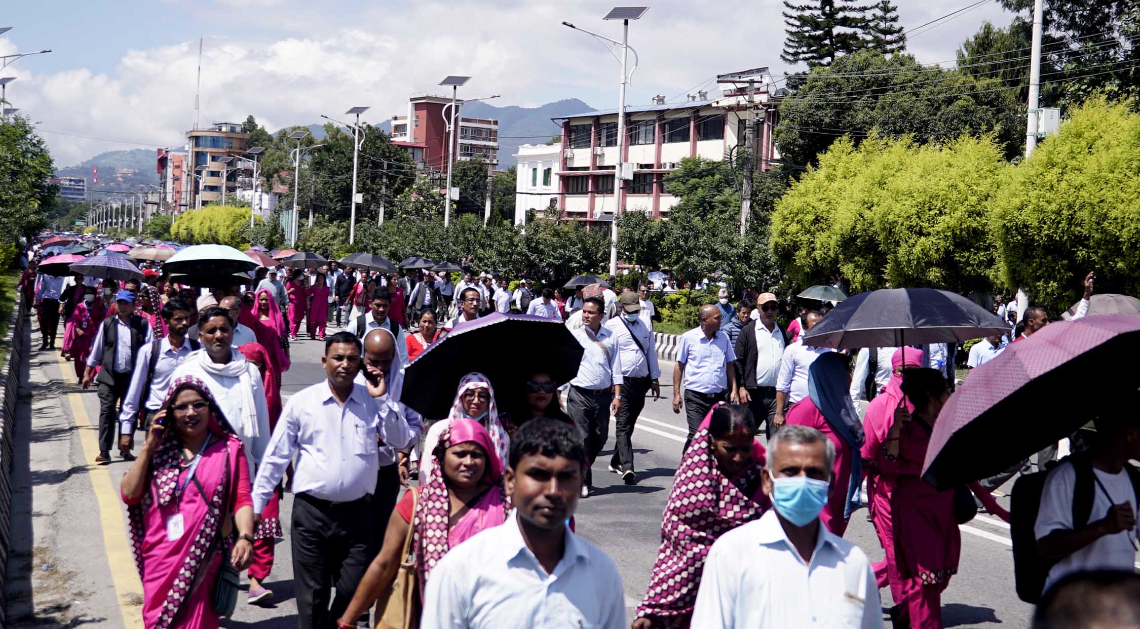 सरकार र आन्दोलनरत शिक्षकहरु छलफलमा