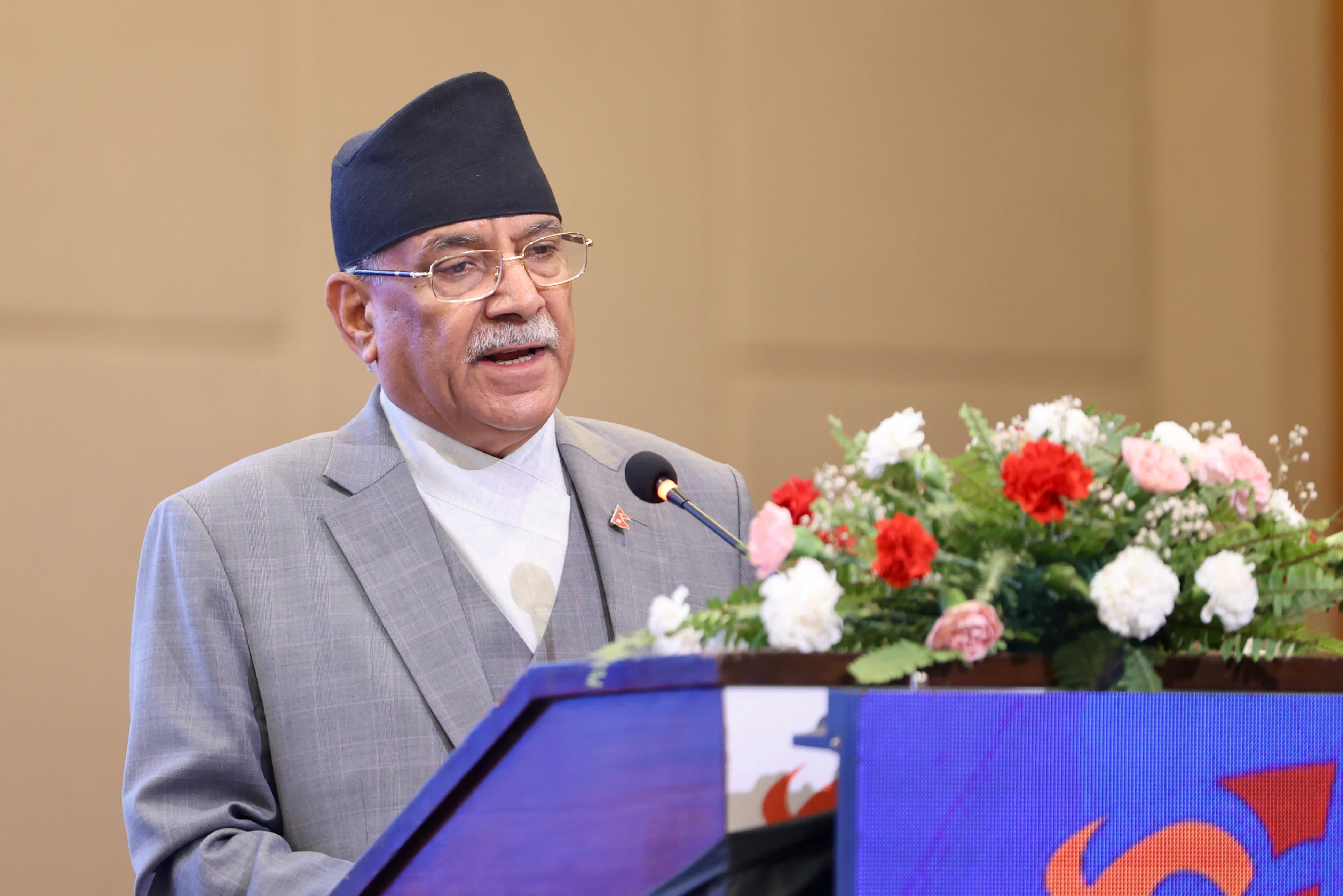 ‘सरकारले दुई तिहाई बहुमतको दम्भमा कुलमानलाई हटाउने गलत निर्णय गरेको छ’