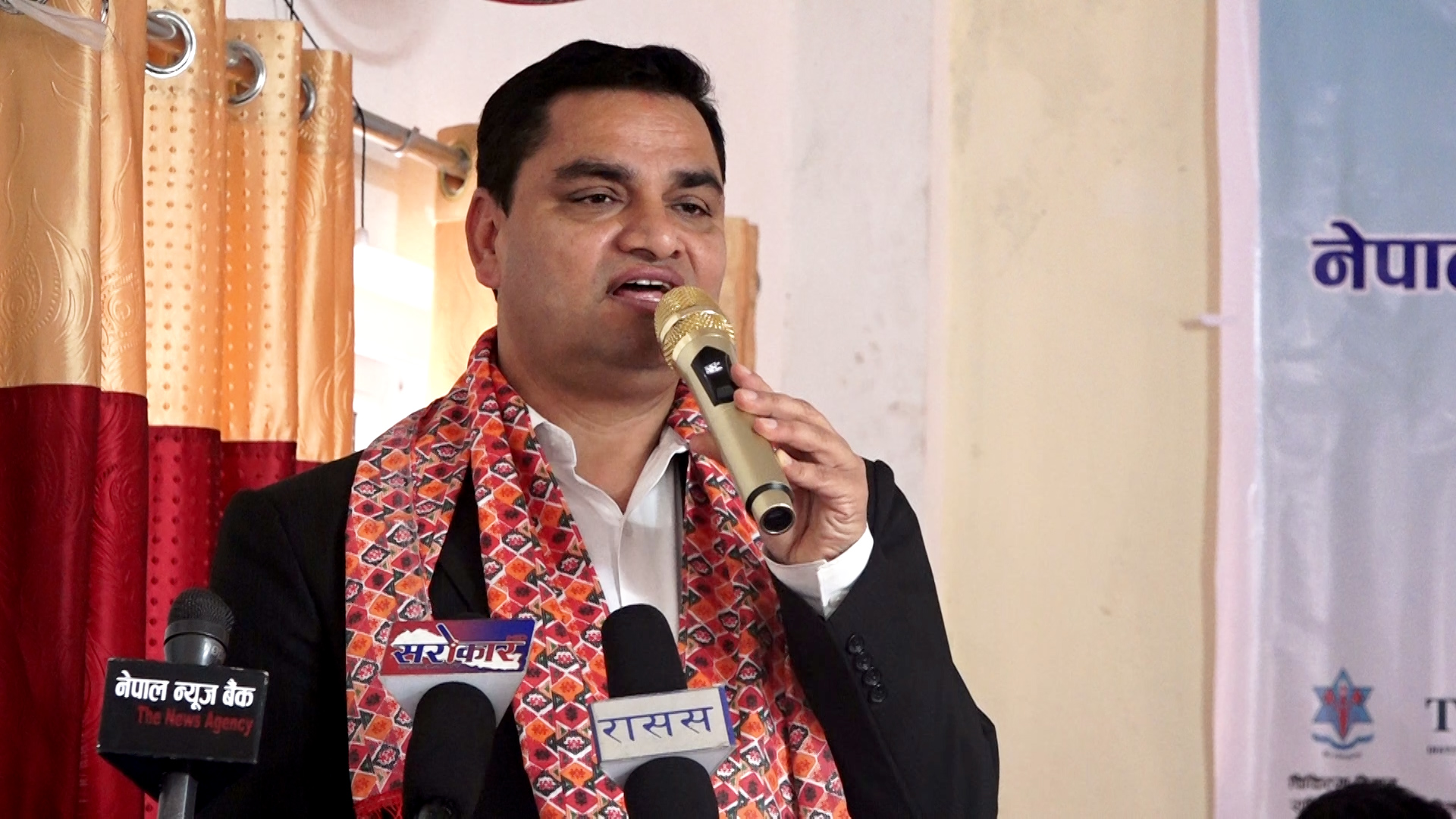 पत्रकारिता क्षेत्रका लागि राज्यले व्यवस्थित योजना ल्याउनुपर्छ : मन्त्री पौडेल