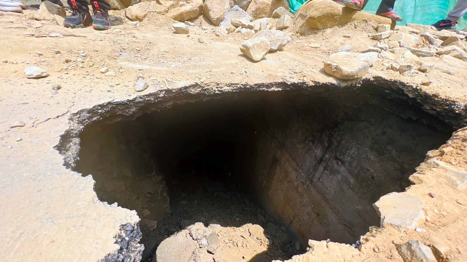 गणेशखोला पुलमा फेरि भ्वाङ, सवारी आवागमन बन्द