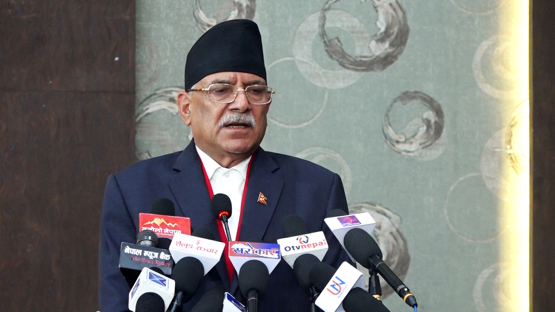 कम्युनिष्ट एकताको प्रक्रिया अघि बढ्यो : प्रचण्ड