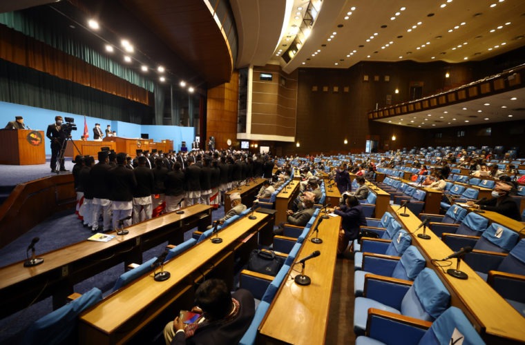 संसदको दशौं अधिवेशनः जम्मा सात घण्टा ५० मिनेट संसदीय काम कारबाहीमा व्यतित