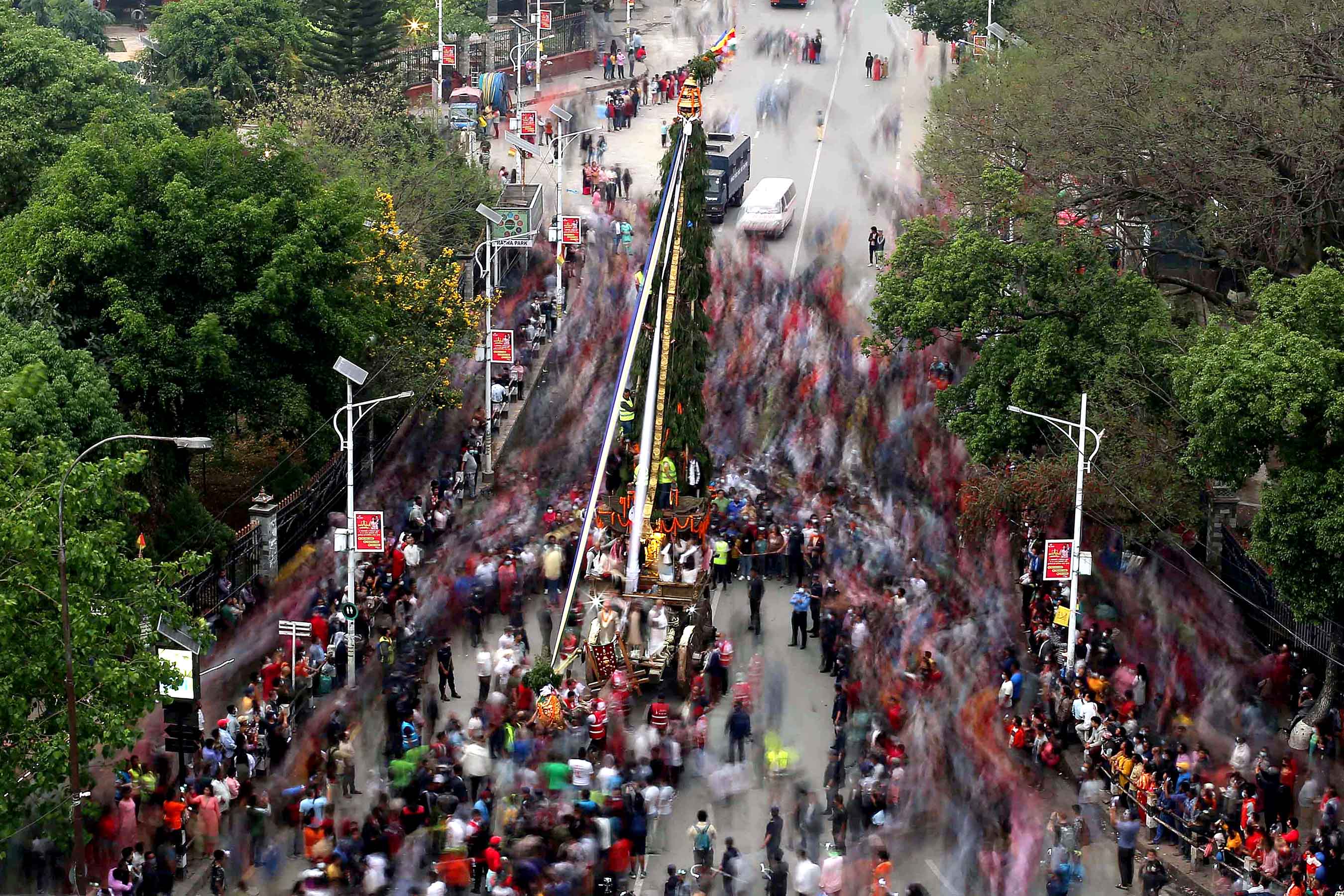 सेतो मछिन्द्रनाथ जात्रा तस्विरहरु