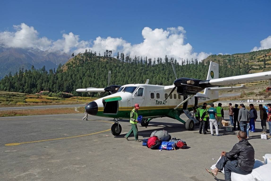 हुम्लामा पहुँचका भरमा जहाजको टिकट वितरण