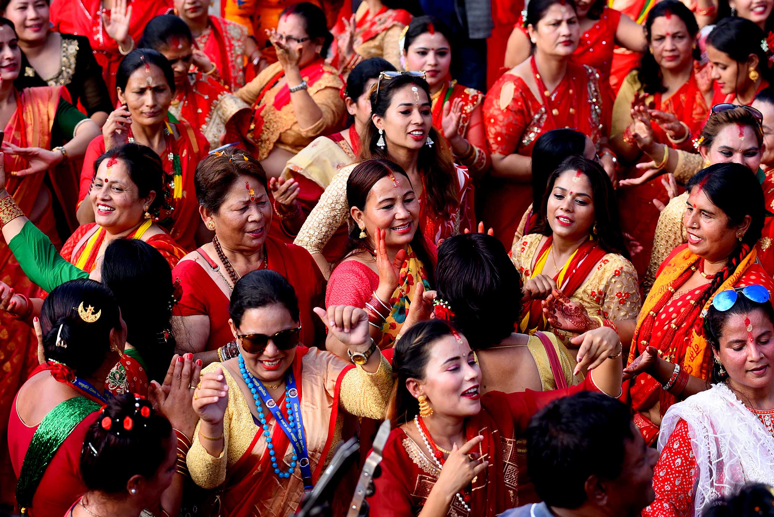 तस्बिरमा तीजका रमझम