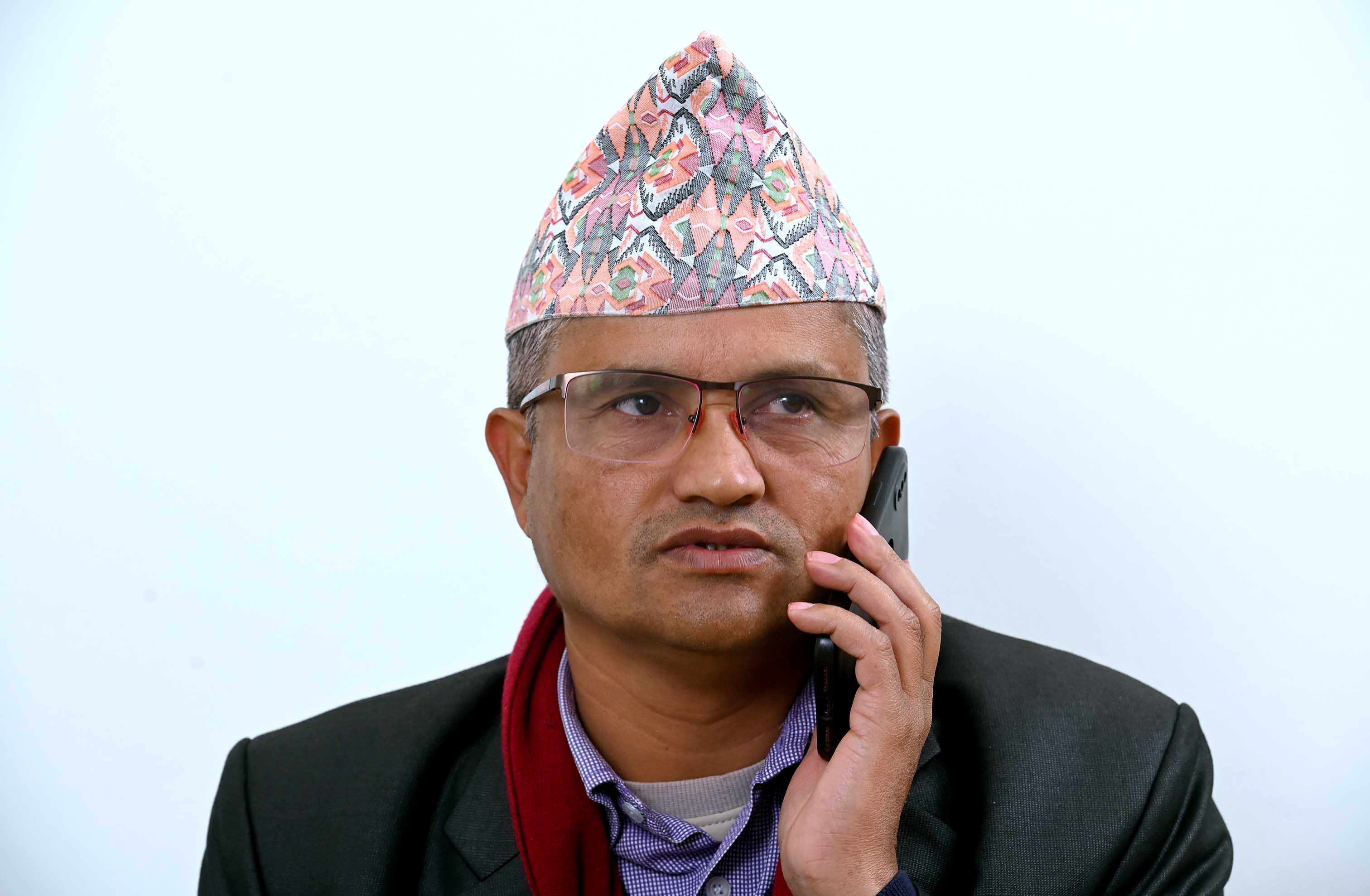कांग्रेस र एमाले मिलेर अघि बढ्न सक्छन् : सांसद सूर्य थापा