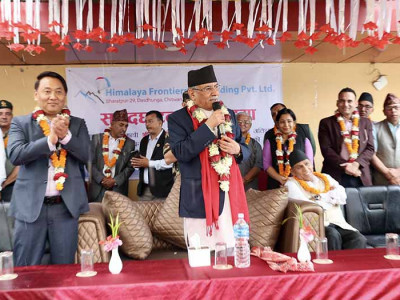 प्याराग्लाइडिङले पर्यटन प्रवद्र्धनमा मद्दत पुग्छ : प्रधानमन्त्री दाहाल