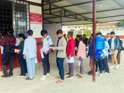 सेवाग्राहीको चाप, कर्मचारी अभाव