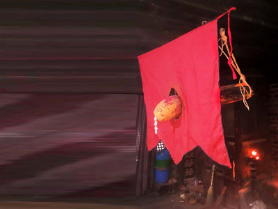 लोप हुँदै भक्तपुरको परम्परागत होली शैली