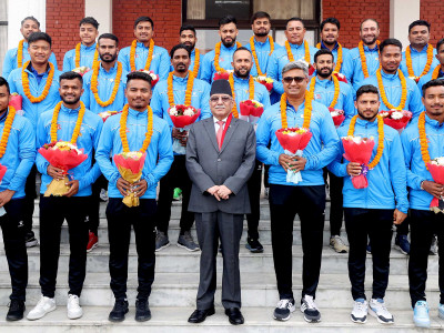 विजेता क्रिकेट खेलाडीलाई हौस्याउँदै प्रधानमन्त्रीले भने-'देशले जितेको छ'
