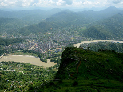 पर्यटकीयस्थल मानुङकोटमा चहलपहल घट्यो