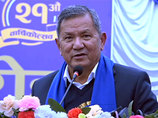 नेपाल टेलिकमको प्रभाव घटेजस्तो लाग्यो, व्यवस्थित गर्न जरुरी: मन्त्री गुरुङ