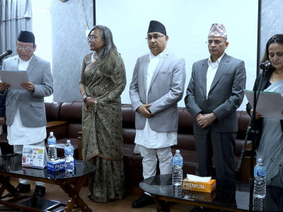 महान्यायाधिवक्ता भण्डारीले लिइन् पद तथा गोपनियताको सपथ