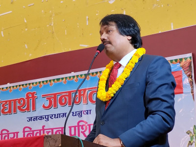 विद्यार्थीले सुरु देखिनै राजनीतिमा लाग्नुपर्छ – अध्यक्ष राउत