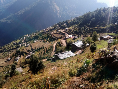 यो हो तामाखानीले घेरिएको गाउँ