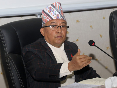 आफू बसिरहेकै ठाउँबाट मतदान गर्न पाउनेगरी कानून बनाउनु पर्छः प्रमुख निर्वाचन आयुक्त
