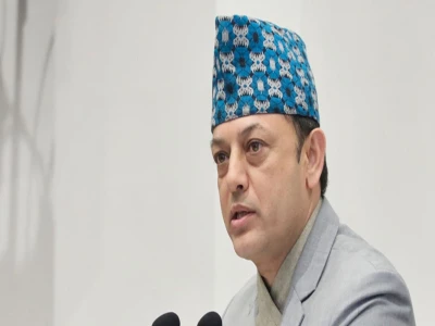 शक्ति राष्ट्रतिर फर्किएर गर्जिए सभामुख:   गल्ती नगरेका नेपालीले जलवायु विपत्तिको मूल्य किन चुकाउने?