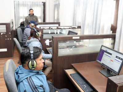 निर्वाचन आयोग र मतदातबीच प्रश्नोत्तर