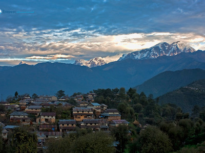 कोरोनाका कारण घलेगाउँमा घट्दै पर्यटक