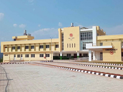 आठ वर्षमा रामपुर अस्पताल निर्माण