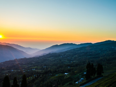 कसले हाल्यो सूर्य र ध्यान विरुध्द मुद्दा ?