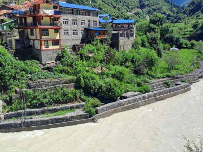 तिल्चेको बस्ती अझै जोखिममा
