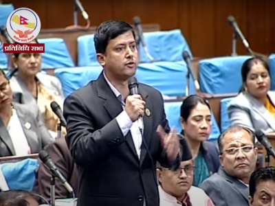 राजावादी हुँ भन्दैमा संसदलाई चेतावनी दिने छुट कसैलाई छैन् :  बर्तौला
