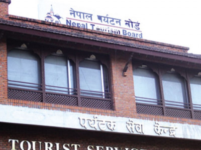 गत जनवरीदेखि अक्टोबरसम्म नौ लाख ४३ हजार ७१६ जना पर्यटक नेपाल भित्रिए