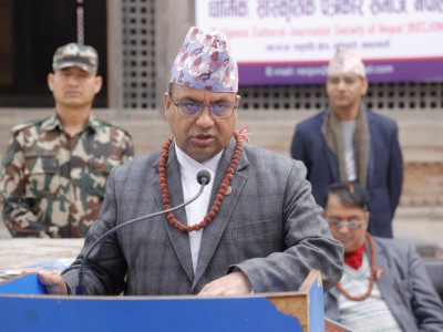 पशुपतिमा सुन दान आउन थाल्यो, व्यवस्थित गरौं : मन्त्री पाण्डे