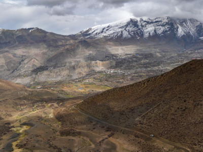 हिमाल पारीको जिल्ला मुस्ताङ (तस्विरहरु)