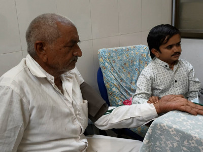 तीन फिट उचाइ भएका गणेश : जसले पूरा गरे डाक्टर बन्ने सपना